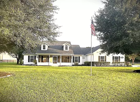 4915 County Road 134b, Wildwood, FL 34785