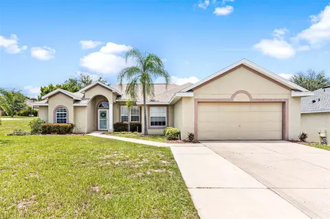 221 Round Man St, Leesburg, FL 34748