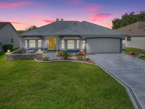 1341 Augustine Dr, Lady Lake, FL 32159