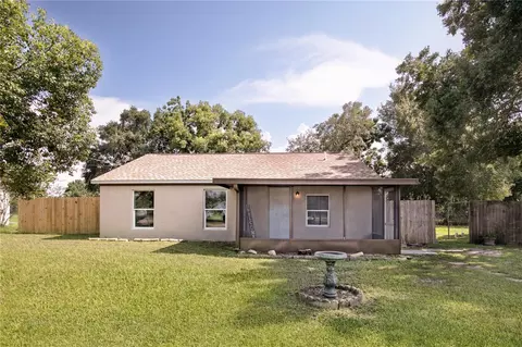 16012 Lenord St, Umatilla, FL 32784