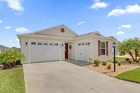 2951 Knapp St, The Villages, FL 32163
