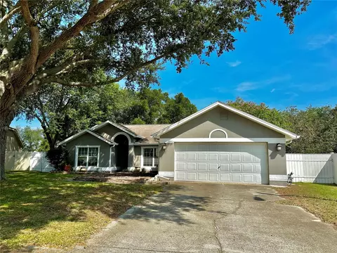 812 Elm Forest Dr, Minneola, FL 34715