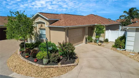 1325 Chateau Way, The Villages, FL 32162