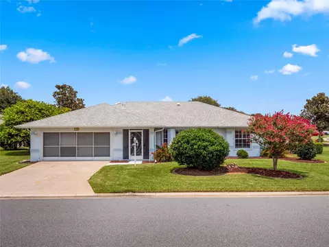 21604 Stirling Pass, Leesburg, FL 34748