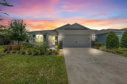5475 Sunshine Dr, Wildwood, FL 34785