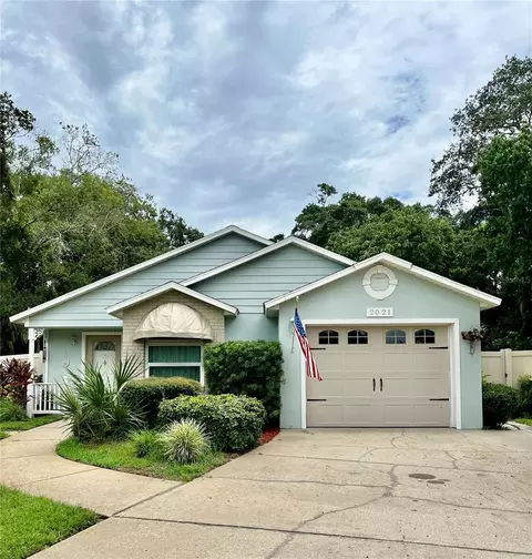 2021 Donnelly Pl, Mount Dora, FL 32757
