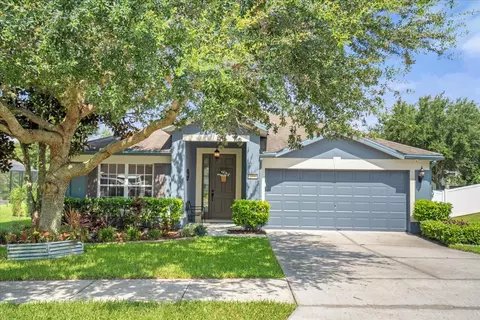 2896 Columbus Ave, Clermont, FL 34715