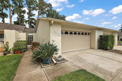 2253 Cypress Cove Dr, Tavares, FL 32778