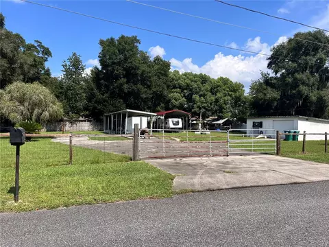 409 Alma St, Lady Lake, FL 32159