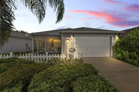 1733 Galahad Ter, The Villages, FL 32162