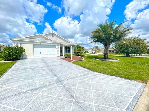 3076 Baffie Ct, The Villages, FL 32163