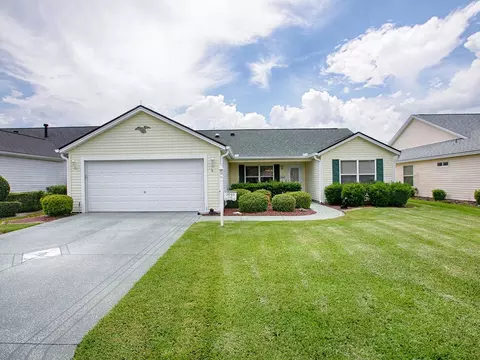 3040 Burbank Ln, The Villages, FL 32162