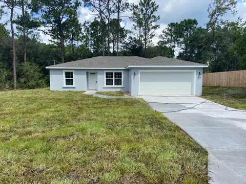 8179 N Voyager Dr, Dunnellon, FL 34433
