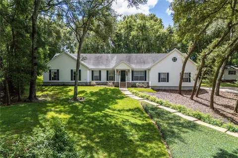 251 Pond Rd, Mount Dora, FL 32757