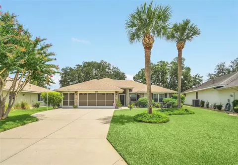 21942 King Henry Ave, Leesburg, FL 34748