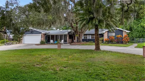 11020 Oleander Dr, Clermont, FL 34711