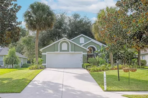 6107 Landings Blvd, Lady Lake, FL 32159