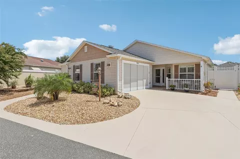 1821 Circlewood Ct, The Villages, FL 32162