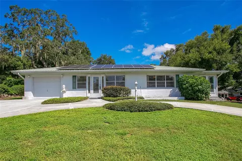501 N Lakeshore Blvd, Howey In The Hills, FL 34737