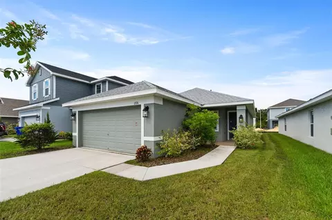 1726 Carnostie Rd, Winter Haven, FL 33884