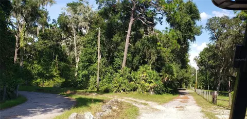 8407 S Clark Wise Ter, Floral City, FL 34436