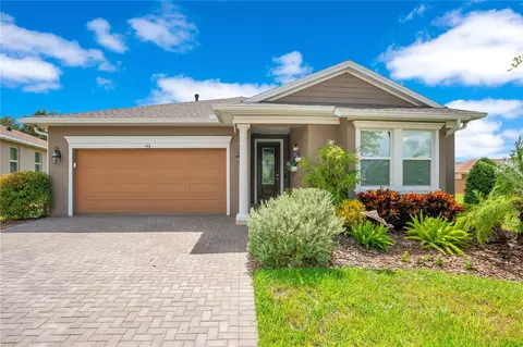 94 Silver Maple Rd, Groveland, FL 34736