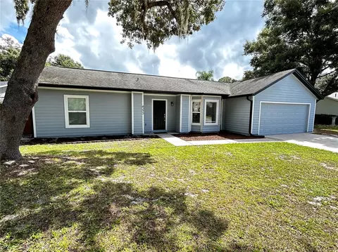4277 Meeting Pl, Sanford, FL 32773