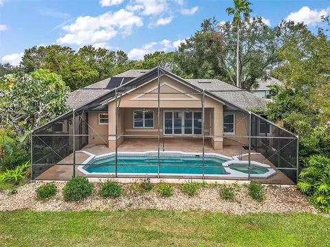 5008 Greenbriar Trl, Mount Dora, FL 32757