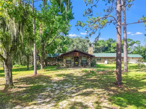 5191 Cyril Dr, Dade City, FL 33523
