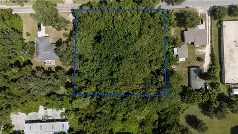 3 Rd St, Leesburg, FL 34748 photo 2