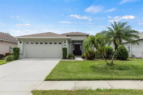 27147 Roanoke Dr, Leesburg, FL 34748