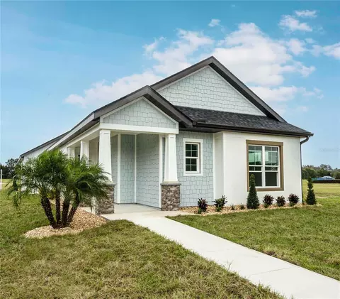 10643 Grand Oaks Blvd, Oxford, FL 34484