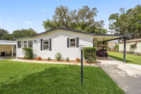 1623 W Schwartz Blvd, Lady Lake, FL 32159