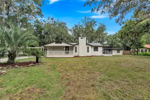 33415 Wesley Rd, Eustis, FL 32736