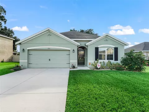 9725 Pepper Tree Pl, Wildwood, FL 34785