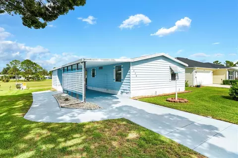 1520 W Schwartz Blvd, The Villages, FL 32159