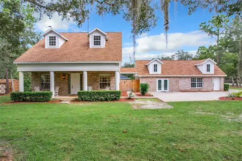 41623 Poinciana St, Eustis, FL 32736