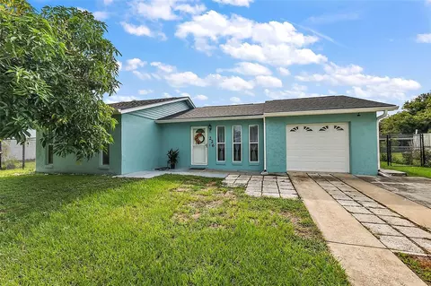 226 E Cedarwood Cir, Kissimmee, FL 34743