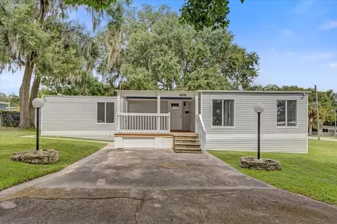10135 SE 167th Place Rd, Summerfield, FL 34491