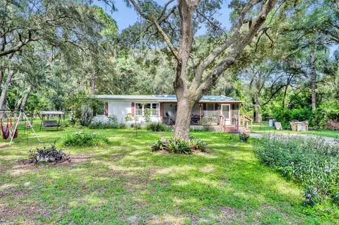 21245 Evergreen Ct, Mount Dora, FL 32757