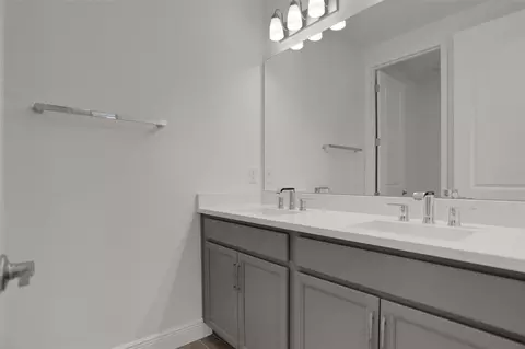 Bath - 7454 Sea Manatee St, Parrish, FL 34219 photo 2 of 6
