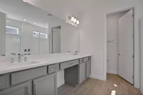 Bath - 7454 Sea Manatee St, Parrish, FL 34219 photo 6 of 6