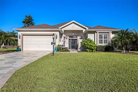 1622 Carrera Dr, The Villages, FL 32159