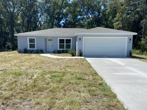 7798 N Pitcairn Way, Citrus Springs, FL 34434