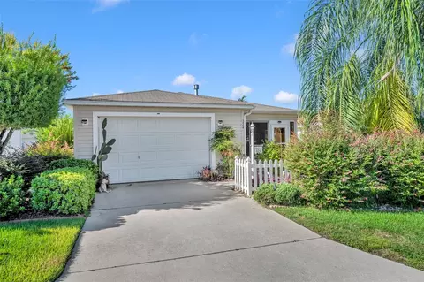 324 Starr Ln, The Villages, FL 32162