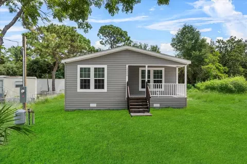 15450 Madeline Dr, Hudson, FL 34667