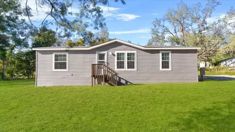 7215 Fort Dade Ave, Brooksville, FL 34601