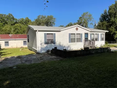 10680 SE 131st Pl, Ocklawaha, FL 32179