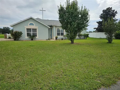 36641 Tropical Wind Ln, Grand Island, FL 32735