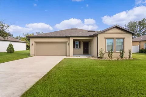 16345 Blooming Cherry Dr, Groveland, FL 34736